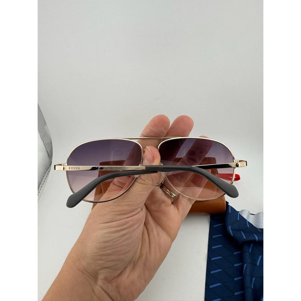 Fossil FOS3010S Gold Aviator Sunglasses WC 59-13-135 with Case‎ & Cleaning Cloth
